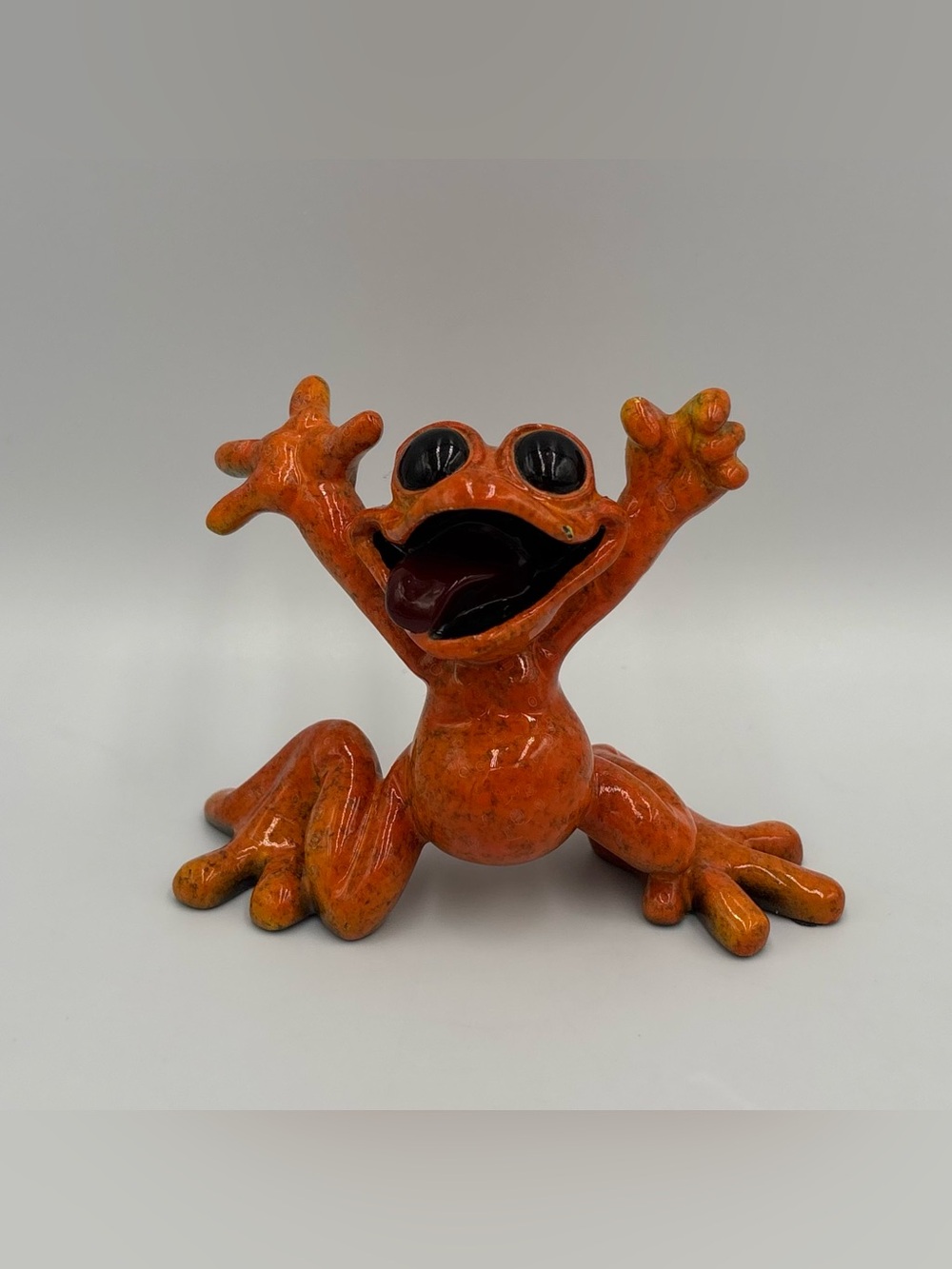 RARE Y2K Kittys Critters Wassup Orange Frog 2007 Ceramic Home Decor Figure